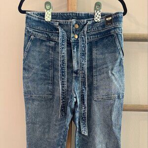 Women’s Abercrombie 14L (32) Ultra High-Rise Paper Bag Tie Waist Jeans